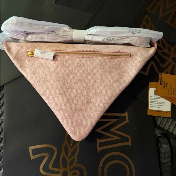 MCM Blush Pink Crossbody Bag Himmel Triangle Pouch in Lauretos - NWT - Picture 7 of 10